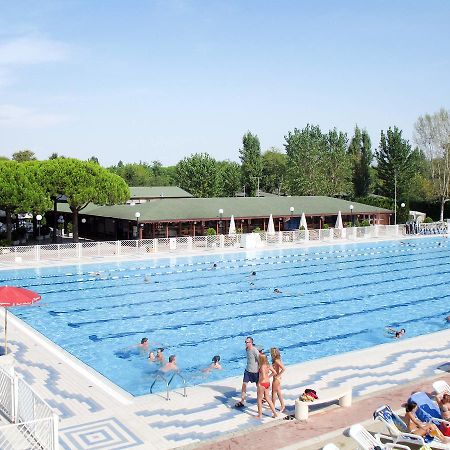 Отель Camping Marina Di Venezia 261S Каваллино Экстерьер фото