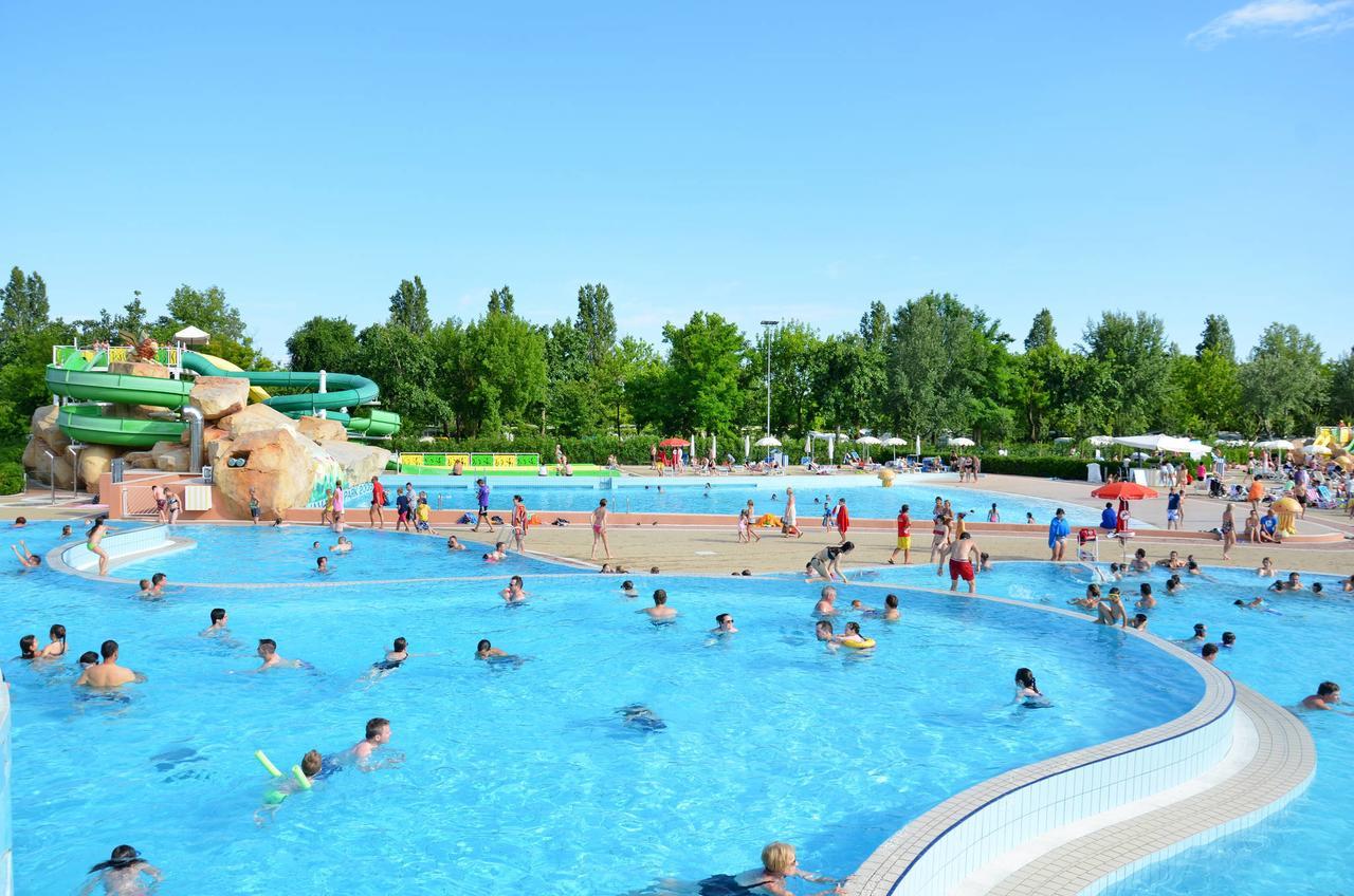 Отель Camping Marina Di Venezia 261S Каваллино Экстерьер фото